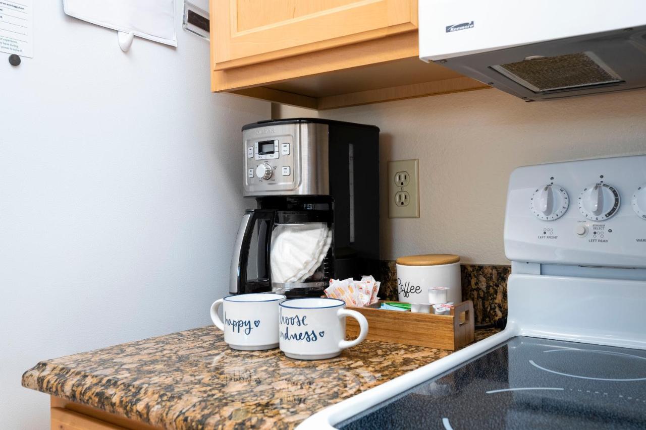 Beautiful Cozy Retreat Near Disney - Spacious Condo 키시미 외부 사진