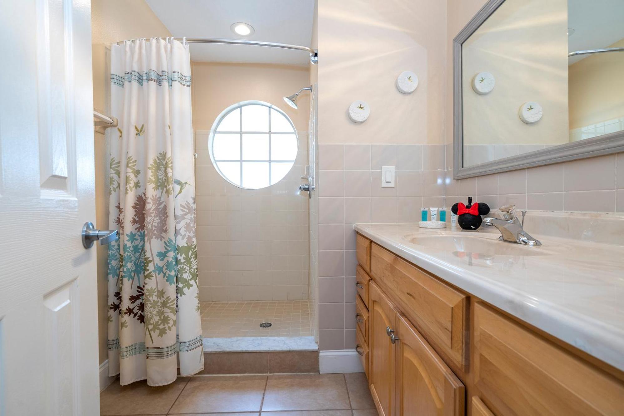 Beautiful Cozy Retreat Near Disney - Spacious Condo 키시미 외부 사진